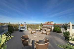 Above the Roofs! Newly Built Penthouse in Lankwitz |  360 View