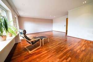 Raumwunder mit Potenzial! 140 m² Wohnfläche mit Garten und Garage in Frechen-Bachem – Die vollständige Adresse der Immobilie erhältst du vom Anbieter., 50226 Frechen – Vorschaubild 10