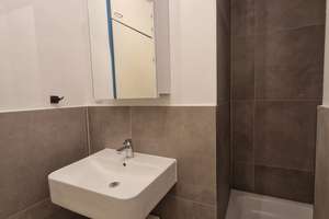 Stilvoll modernisiert: Studentenappartement 1-Zimmer mit Balkon und EBK – Tumblingerstraße 56, 80337 Am Schlachthof, München – Vorschaubild 6