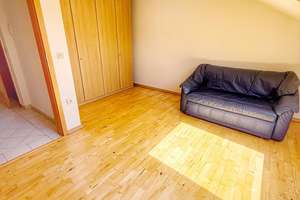 Dachgeschosswohnung in Hoberge-Uerentrup zu vermieten – Gehsenweg 15, 33619 Dornberg, Bielefeld – Vorschaubild 4