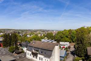 Ihr neues zu Hause für die gesamte Familie - Wohnen im Grünen mit toller Aussicht! – Die vollständige Adresse der Immobilie erhältst du vom Anbieter., 42285 Barmen, Wuppertal – Vorschaubild 4