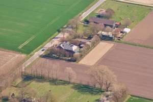 Liebhaber gesucht! Märchenhaftes Anwesen an der Nordseeküste – Die vollständige Adresse der Immobilie erhältst du vom Anbieter., 25709 Kaiser-Wilhelm-Koog – Vorschaubild 3