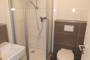 *schönes Altbauappartement im Erdgeschoss*