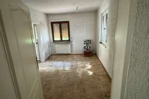 Doppelhaushälfte von 1925 in Offenbach-Tempelsee – ruhige Anliegerstraße am Waldrand, 610 m² Grundst – 63071 Tempelsee, Offenbach am Main – Vorschaubild 10