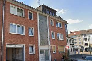 Schöne 3,5 Zimmer Wohnung mit Balkon in ruhiger Lage in Duisburg-Neudorf-Süd