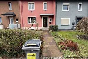 Reihenhaus für die Familie! Mit viel Potenzial in A-Lage B-Hiltrop – Die vollständige Adresse der Immobilie erhältst du vom Anbieter., 44805 Bergen/Hiltrop, Bochum – Vorschaubild 2