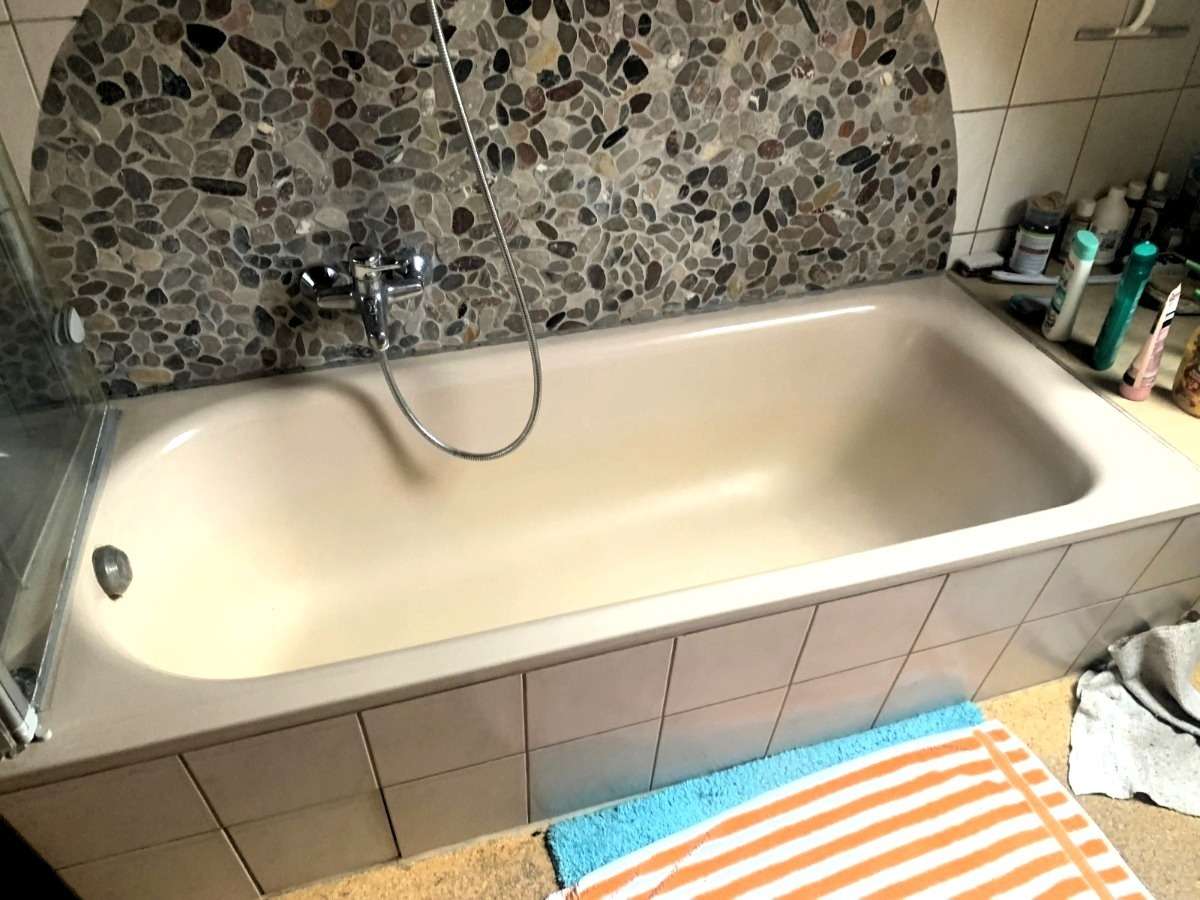 Immobilie in Sinsheim - Großzügiges Einfamilienhaus mit Einliegerwohnung - Bild 2