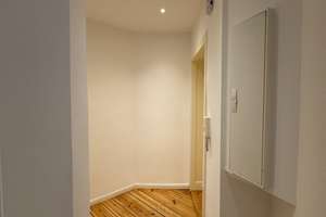 Provisionsfrei - schöne Altbauwohnung mit Balkon im beliebten Wrangelkiez – Wrangelstraße 21, 10997 Kreuzberg, Berlin – Vorschaubild 3