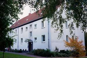 *Traute Zweisamkeit in dieser bezugsfertigen 2-Zimmer-Wohnung** – Berliner Str. 3, 47138 Obermeiderich, Duisburg – Vorschaubild 1