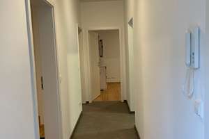3-Zimmer-Wohnung direkt in den Weinbergen mit Einbauküche und Terasse – Die vollständige Adresse der Immobilie erhältst du vom Anbieter., 70329 Obertürkheim (Ortsteil), Stuttgart – Vorschaubild 12