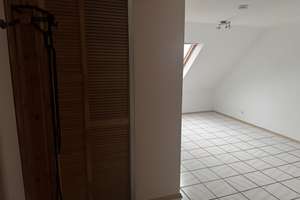 Helle 2-Zimmer Dachgeschosswohnung in Essen-Schonnebeck