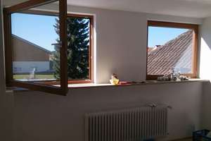 Gemütliche 1-Zimmer-DG-Wohnung in der Gemeinde Pfaffenhofen /Glonn  – Die vollständige Adresse der Immobilie erhältst du vom Anbieter., 85235 Pfaffenhofen an der Glonn – Vorschaubild 3