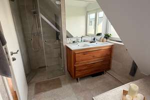 Lichtdurchflutetes Penthouse : 3-Zimmer-Wohnung mit Süd-West-Balkon – Esmarchstraße 31a, 80999 Untermenzing, München – Vorschaubild 14