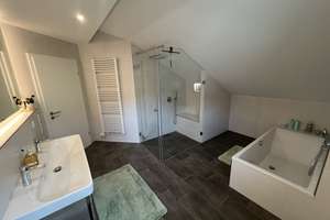 Modernes Wohnen im Neubau: 4-Zimmer-Wohnung mit Fußbodenheizung, 2 Carport & A3-Anbindung – Danziger Straße 3, 63768 Hösbach – Vorschaubild 6