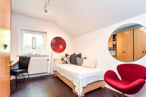 Liebenswertes Einfamilienhaus auf traumhaftem Erbpachtgrundstück in ruhiger Lage von Travemünde! – Die vollständige Adresse der Immobilie erhältst du vom Anbieter., 23570 Travemünde, Lübeck – Vorschaubild 6
