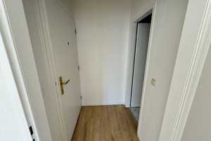 Charmante 2-Zimmer-Wohnung mit Balkon – Olvenstedter Straße 65, 39108 Magdeburg – Vorschaubild 9