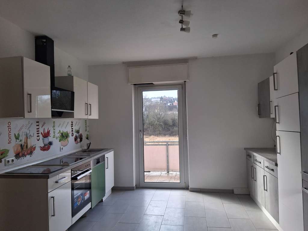 Immobilie in Otterbach - Geräumiges 6-Zimmer-Haus in Otterbach mit ca. 223 m² Wohnfläche - Bild 0