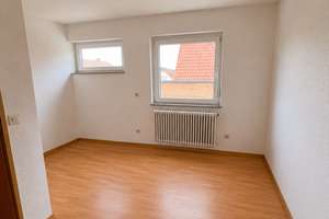 Reihenendhaus in Bietigheim-Bissingen (Wohngebiet Sand):  4 Zimmer, modernes Bad, EBK & Garten – Die vollständige Adresse der Immobilie erhältst du vom Anbieter., 74321 Bietigheim-Bissingen – Vorschaubild 6