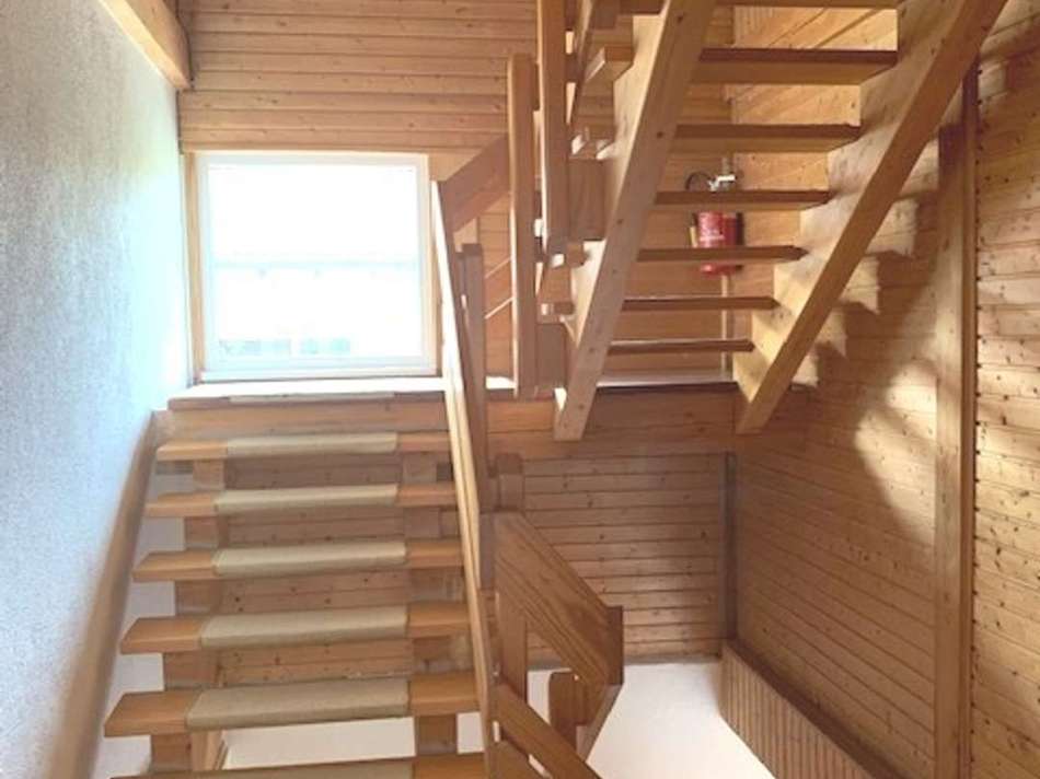 Treppe zum DG