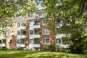 Charmante 2-Zimmer-Wohnung mit sonniger Loggia in Schwachhausen – Kulenkampffallee 126, 28213 Neu-Schwachhausen, Bremen – Vorschaubild 1