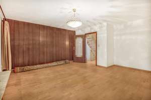 Bremen - Neue Vahr Südost / Sanierungsbedürftiges Reihenhaus mit 3 Zimmern – Die vollständige Adresse der Immobilie erhältst du vom Anbieter., 28327 Neue Vahr Südost, Bremen – Vorschaubild 4