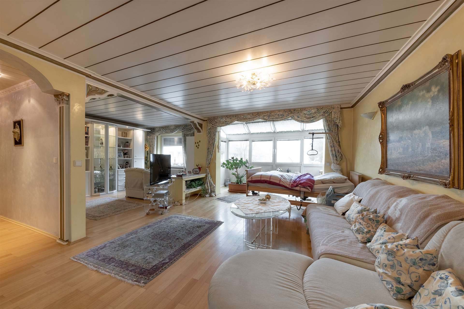 Immobilie in Vaterstetten - Sonniges 2-3 Parteienhaus in Vaterstetten für Familien oder als Renditeobjekt - Bild 3