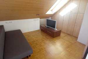 Mehrgenerationenhaus mit viel Platz für die Familie in ruhiger Lage – Erding (Kreis) – Vorschaubild 28