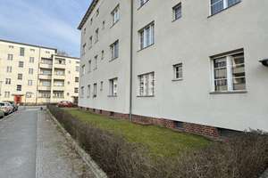 Geräumige, helle und gut geschnittene Wohnung im grünen Adlershof – Otto-Franke-Straße 5, 12489 Adlershof, Berlin – Vorschaubild 2