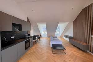 Aussergewöhnlicher Erstbezug: vollmöbliertes 2-Zimmer-Loft mit Terrasse über den Dächern Münchens – Schellingstrasse 32, 80799 Universität, München – Vorschaubild 10