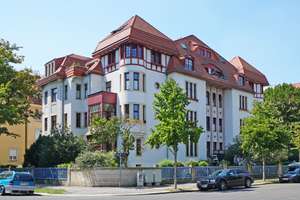 Striesen, stilvoller Altbau: Lift + Wanne + EBK mgl.* – Krenkelstraße 21, 1309 Striesen-West, Dresden – Vorschaubild 1