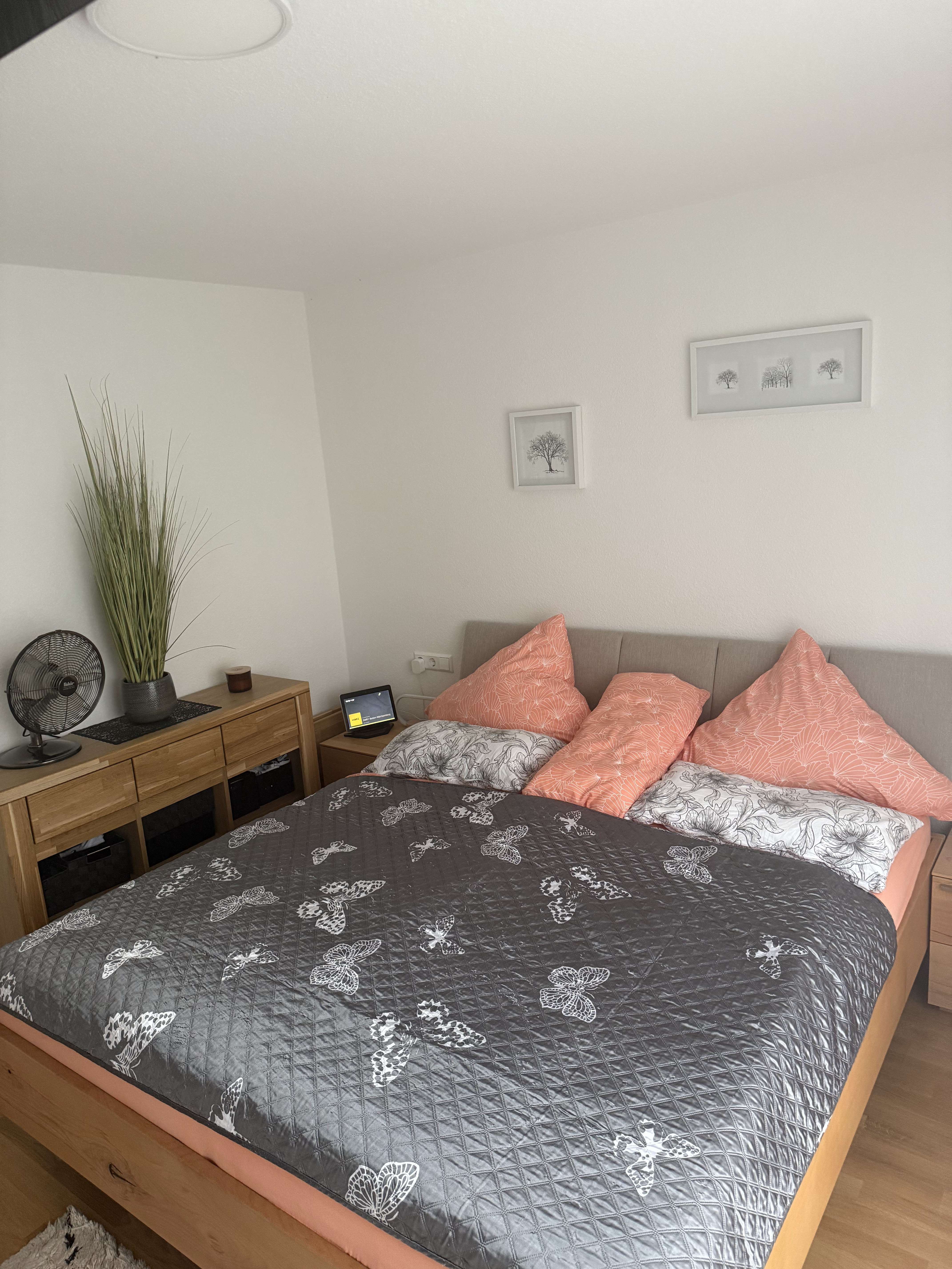 Immobilie in Erligheim - Ein Traum für Gartenliebhaber - Hochwertige 3 Zi.-EG Wohnung mit Nolte Einbauküche und tollem Garten - Bild 1