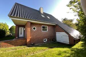Einfamilienhaus mit Praxisraum - sehr zentral mit großem Garten – Die vollständige Adresse der Immobilie erhältst du vom Anbieter., 25899 Niebüll – Vorschaubild 2