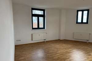 Gemütliches Wohnen über den Dächern von Stadtfeld Ost - 1. Monat kaltmietfrei! – Schopenhauer Str. 2/Ebendorfer Str. 43, 39108 Stadtfeld Ost, Magdeburg – Vorschaubild 1