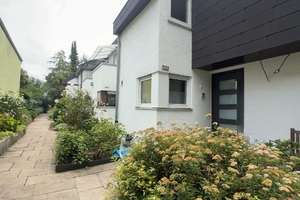 Modernes gemütliches Haus mit großer Terrasse in Möhringen – Die vollständige Adresse der Immobilie erhältst du vom Anbieter., 70567 Möhringen-Mitte, Stuttgart – Vorschaubild 2