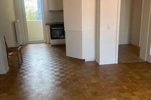 Schön renovierte 2 Zi Wohnung mit Balkon in Milbertshofen – Die vollständige Adresse der Immobilie erhältst du vom Anbieter., 80807 Milbertshofen, München – Vorschaubild 1