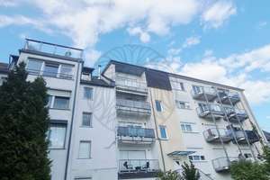 Höhr-Grenzhausen: Gepflegte Wohnung in ruhiger Lage mit Einbauküche, Balkon und PKW-Stellplatz – 56203 Höhr-Grenzhausen – Vorschaubild 3