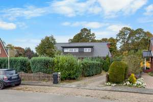 Doppelhaushälfte mit Potenzial – Fasanenweg 24 in Stade-Hohenwedel – Fasanenweg 24, 21682 Stade – Vorschaubild 2