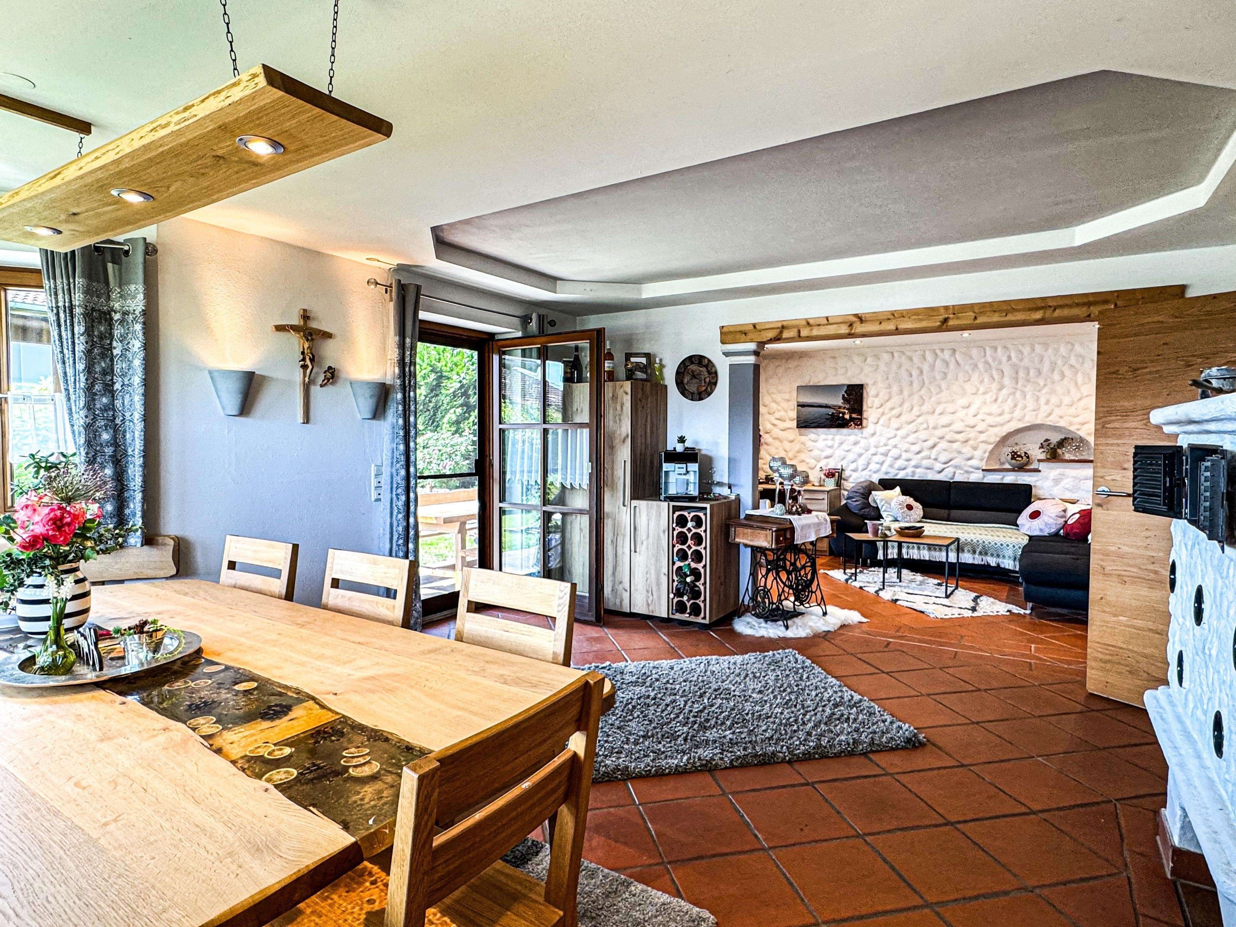 Immobilie in Surberg - Charmante Erdgeschosswohnung mit großem Garten - Bild 0