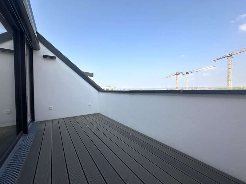 **Erstbezug** Helle 4-Raum-Wohnung mit Loggia in Dresden-Friedrichstadt - Photo 4