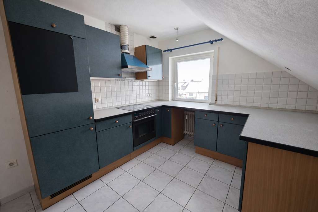 Immobilie in Schwanstetten - Attraktive Dachgeschosswohnung mit Südbalkon in Schwanstetten - OT Schwand - Bild 3