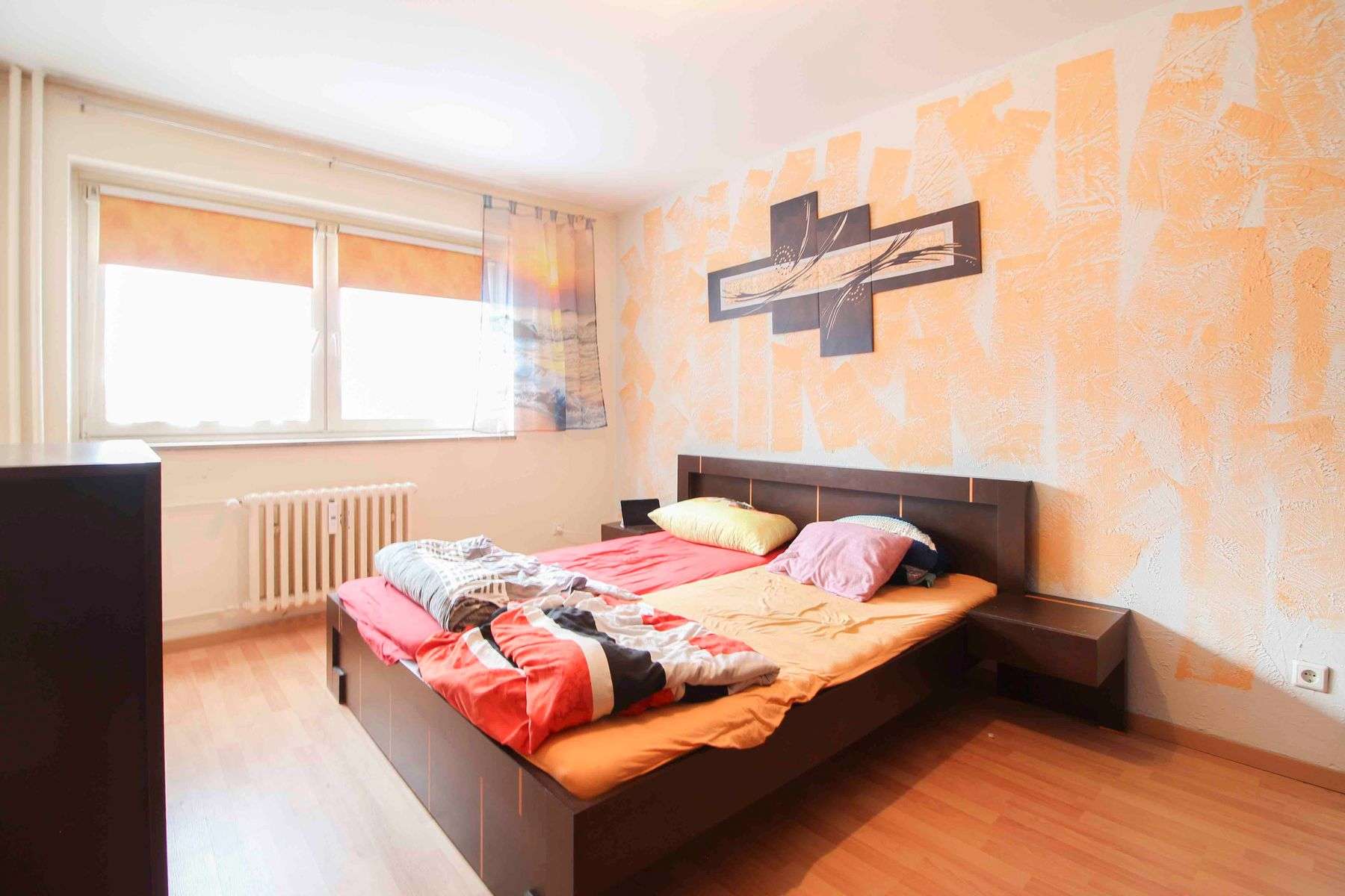 Renovierungsbedürftige 2 - Zimmer Wohnung mit Loggia, Hamburg – Bild 3