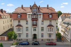 Enormes Potenzial! Gepflegtes Mehrfamilienhaus in ruhiger, zentraler Lage – Die vollständige Adresse der Immobilie erhältst du vom Anbieter., 95444 Altstadt, Bayreuth – Vorschaubild 2