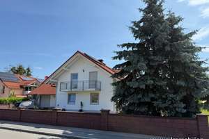 Gepflegtes Einfamilienhaus mit Garage, Keller und viel Platz für die Familie – Die vollständige Adresse der Immobilie erhältst du vom Anbieter., 84547 Emmerting – Vorschaubild 15