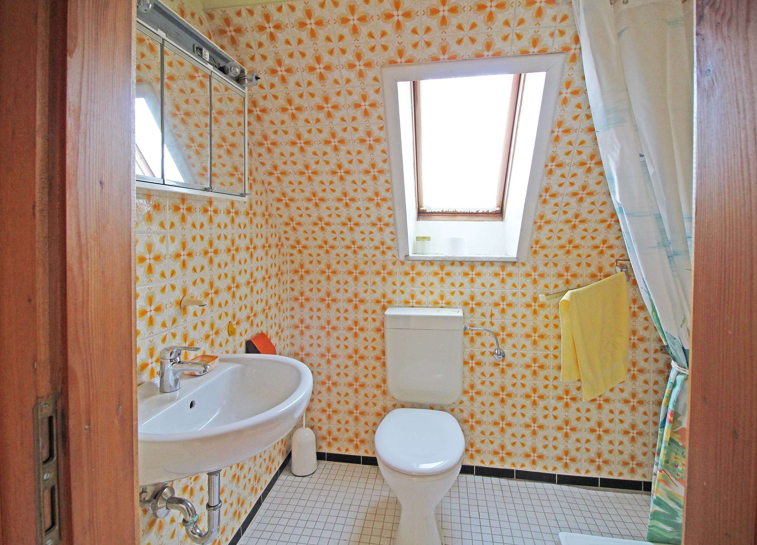 Immobilie in Wahlstedt - Einfamilienhaus mit positiver Bauvoranfrage in begehrter Lage in Wahlstedt - Bild 1