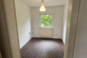 Fludersbach: Renovierte 3-Zimmer Wohnung in ruhiger und familienfreundlicher Lage – Auf der Hohenfuhr 35, 57074 Siegen, Siegen – Vorschaubild 9