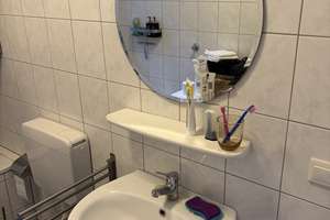 2-Zimmer-Wohnung in Düsseldorf Bilk (WG geeignet!), 1. Etage – Erasmusstraße 12, 40223 Bilk, Düsseldorf – Vorschaubild 12