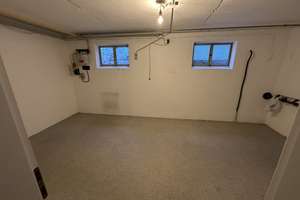Modernisierte DHH in absoluter Top-Lage/ Garten & Balkon/ Ubahn Nähe – Die vollständige Adresse der Immobilie erhältst du vom Anbieter., 81477 Obersendling, München – Vorschaubild 34