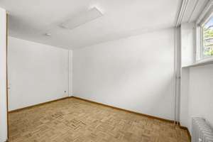 3-Zimmer-Wohnung in Freiburg-Betzenhausen: Balkon, Tiefgaragenplatz, Parkett & Stadtbahn vor der Tür – 79114 Alt-Betzenhausen, Freiburg im Breisgau – Vorschaubild 25