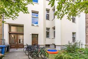 Bezugsfrei im Sommer 2027: Modernisierte 2-Zimmer-Altbauwohnung – Die vollständige Adresse der Immobilie erhältst du vom Anbieter., 10785 Tiergarten, Berlin – Vorschaubild 4
