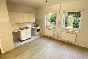 2 Zimmer Wohnung im Erdgeschoss. – Hultschiner Str. 27, 24146 Elmschenhagen, Kiel – Vorschaubild 1